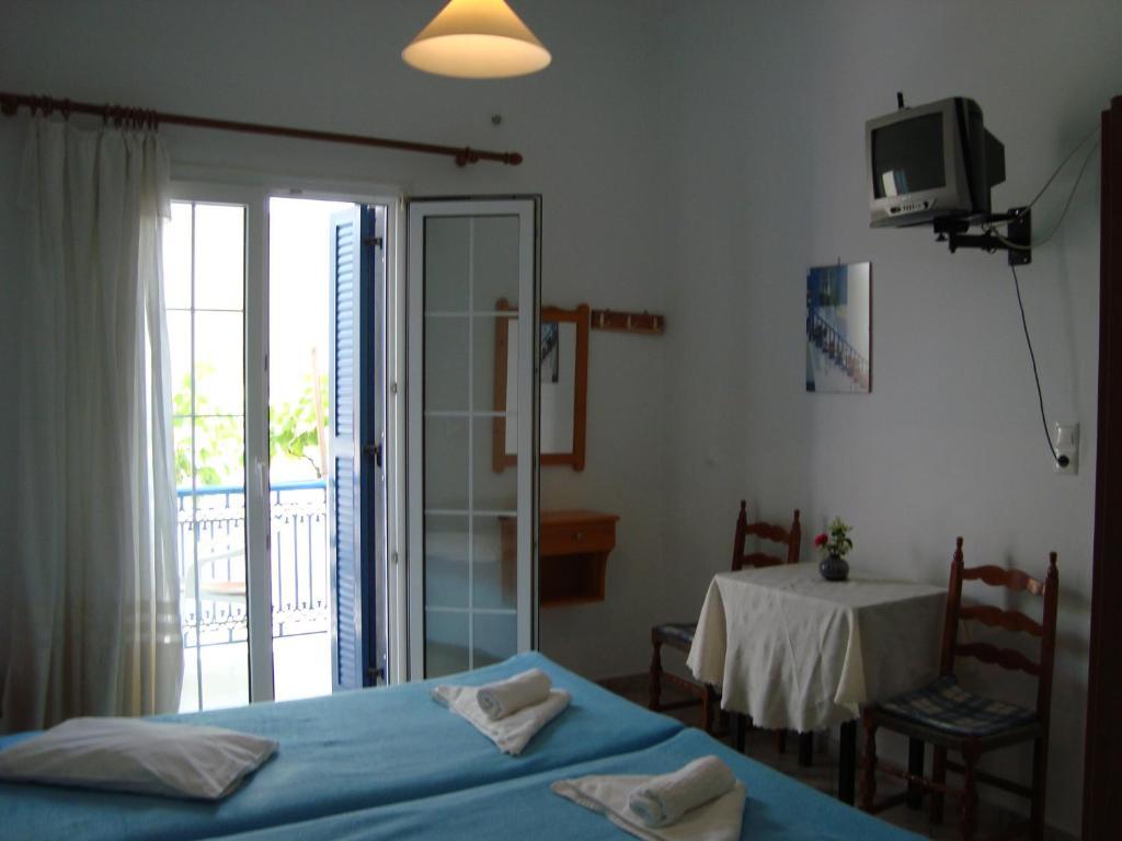 Готель Vakhos Naxos City Номер фото